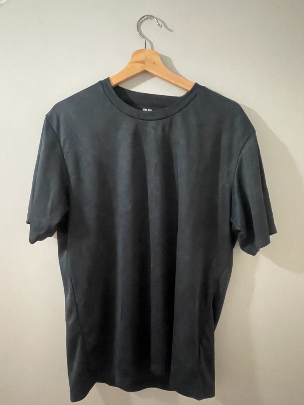 UNIQLO DRY-EX CREW NECK SHORT SLEEVE T-SHIRT